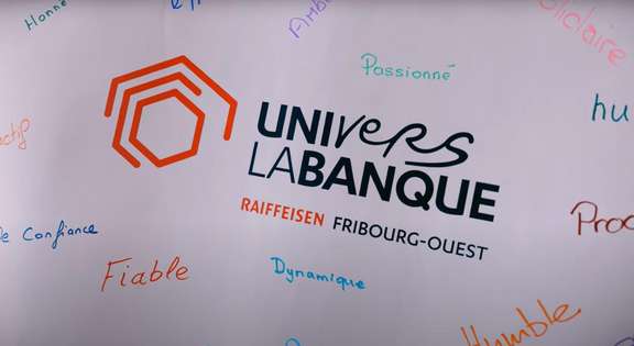 Une nouvelle R bancaire, un Univers à votre image